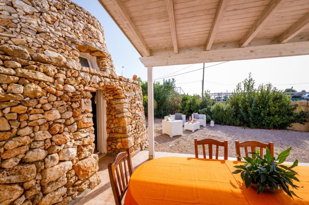 Ferienwohnung Callistos Trullo Torre Vado Marina Di Pescoluse Exterior foto