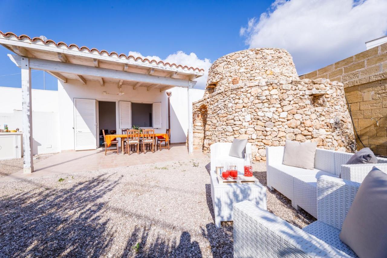 Ferienwohnung Callistos Trullo Torre Vado Marina Di Pescoluse Exterior foto