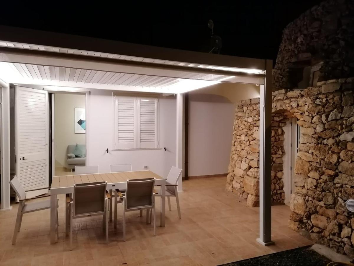 Ferienwohnung Callistos Trullo Torre Vado Marina Di Pescoluse Exterior foto